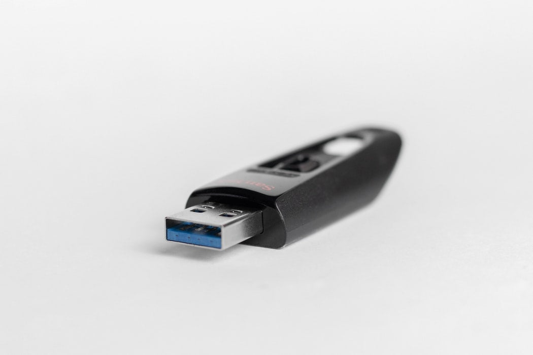 Create a Bootable USB Drive Out of Your Digital OS Download